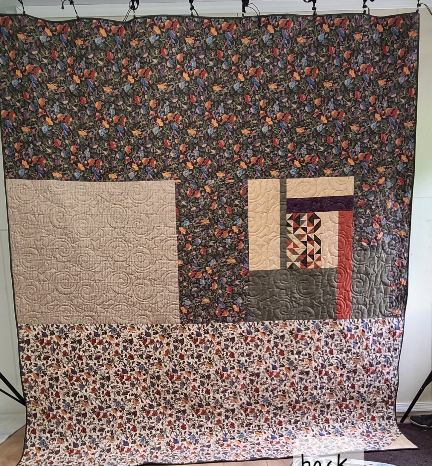 Star Surround (89" x 101")